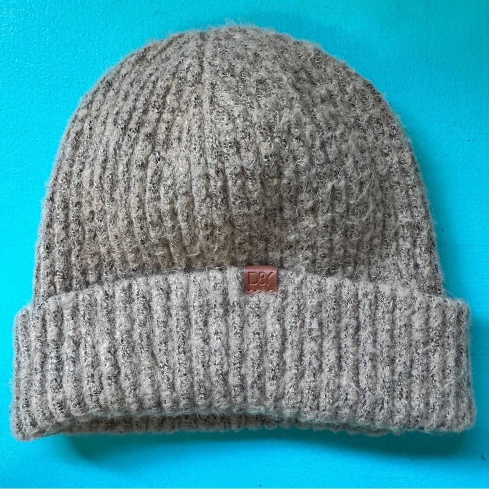 David and Young Womens Ribbed Knit Winter Toque One Size Taupe Beanie Outdoors